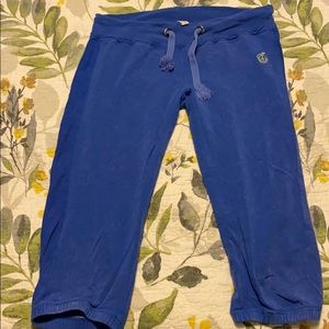 Green Apple blue acid wash capris size medium
